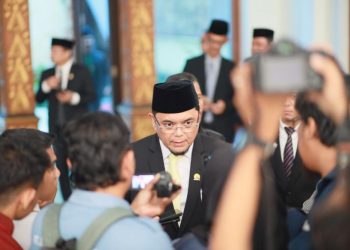 Dewas Rangkap Jabatan Pimpinan BLUD, Ivan Wirata ‘Jeruk Makan Jeruk’ : Harus Pilih Salah Satu